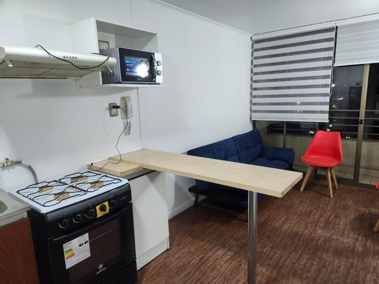 A Pasos De Metro Hospitales Con Parking Por Pagar *